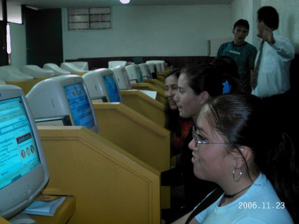 Escuela liderazgo comunitario Ciudad Bolivar Bogota 2005 2010